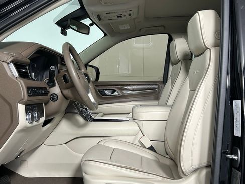 Used 2021 GMC Yukon XL Denali image 33