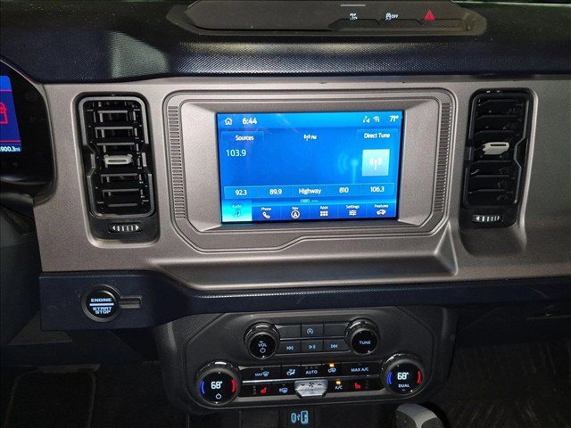 Used 2023 Ford Bronco Outer Banks AWD/4WD image 11