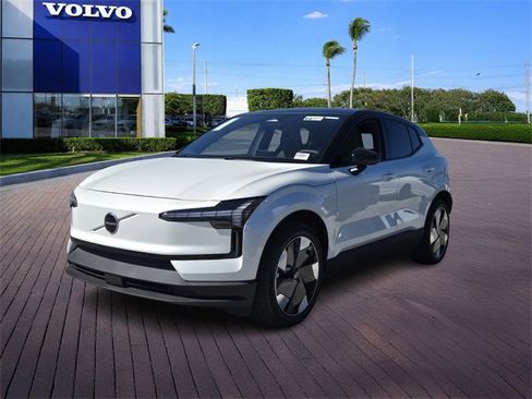 New 2026 Volvo EX30 Plus image 3