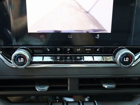 New 2026 Chevrolet Colorado Trail Boss AWD/4WD image 21