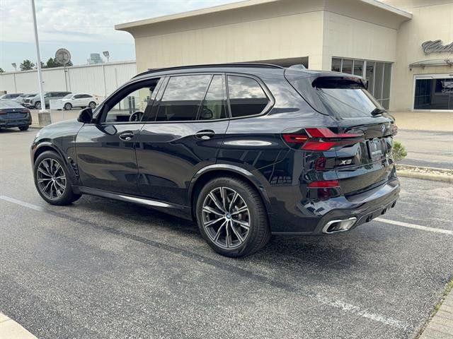 Used 2024 BMW X5 xDrive50e w/ M Sport Package AWD/4WD image 7