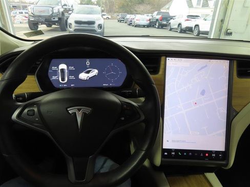 Used 2018 Tesla Model S 100D AWD/4WD image 21