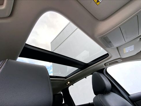 Certified 2024 MAZDA CX-90 Plug-In Hybrid w/ Premium Pkg image 14