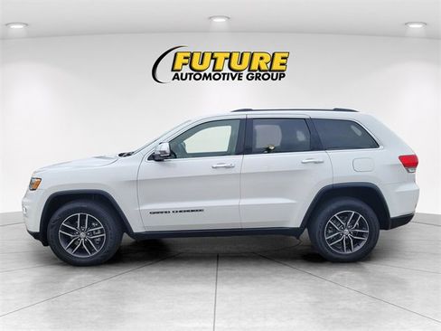 Used 2018 Jeep Grand Cherokee Limited w/ Trailer Tow Group IV image 6