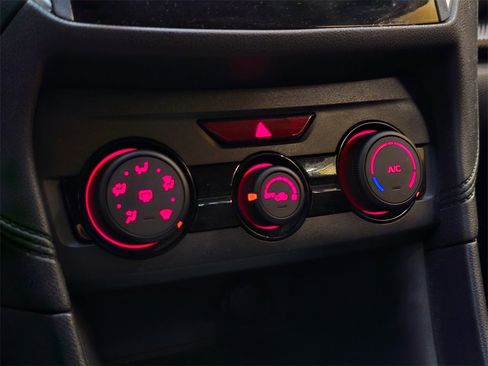 Used 2019 Subaru Impreza 2.0i image 27