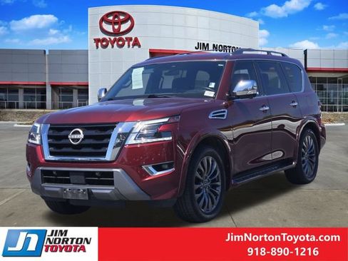 Used 2023 Nissan Armada Platinum w/ Captain's Chairs Package AWD/4WD image 4