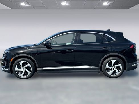 Used 2023 VinFast VF 8 Eco AWD/4WD image 2