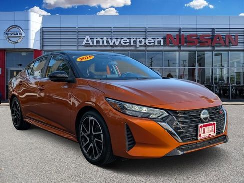 Certified 2024 Nissan Sentra SR w/ SR Premium Package image 1