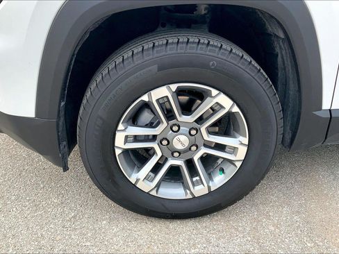 Used 2026 GMC Terrain Elevation FWD image 9