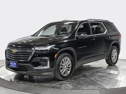 Used 2023 Chevrolet Traverse LT