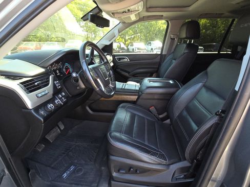 Used 2020 GMC Yukon Denali w/ Denali Premium Package AWD/4WD image 15