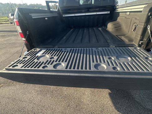 Used 2022 Nissan Frontier SV RWD image 23