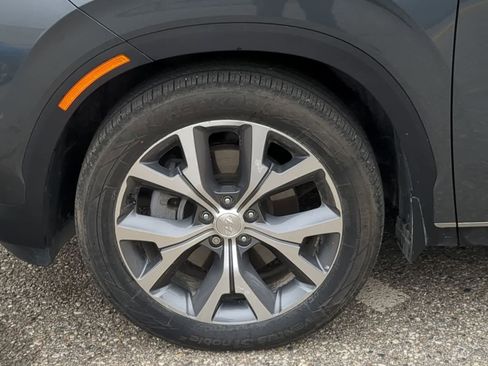 Used 2022 Hyundai Palisade SEL w/ Premium Package FWD image 14