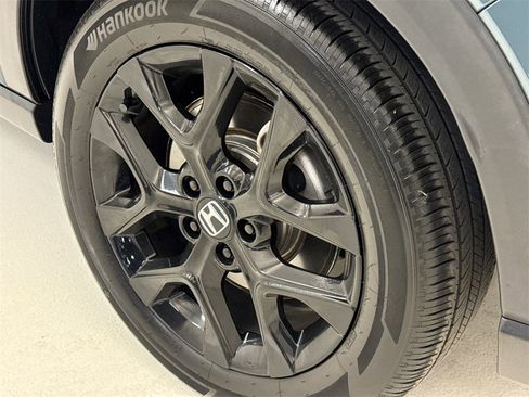 Certified 2024 Honda HR-V Sport image 12