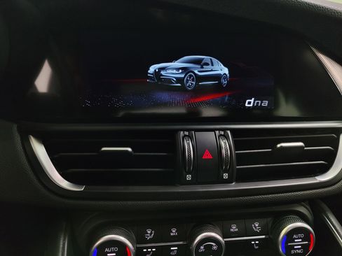 Certified 2024 Alfa Romeo Giulia Ti image 22