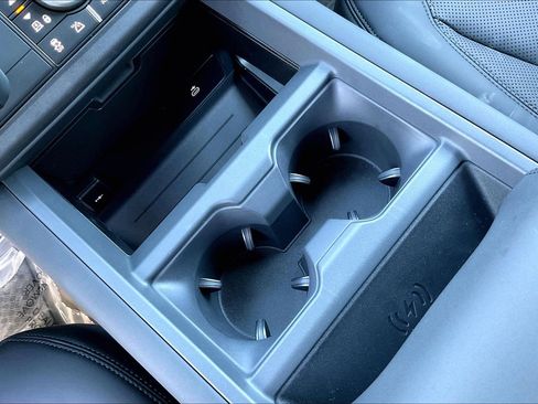 New 2026 Land Rover Defender 130 S AWD/4WD image 23