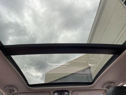 Used 2020 Kia Sorento EX image 30