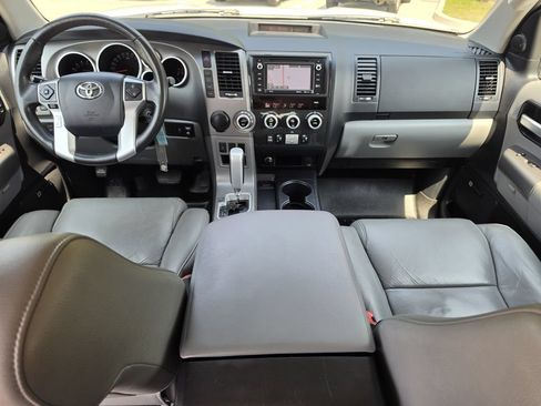 Used 2016 Toyota Sequoia Limited w/ Safety & Convenience Package RWD image 9