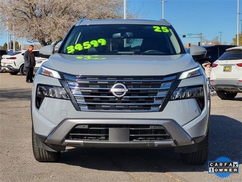 Certified 2025 Nissan Rogue SL w/ SL Premium Package image 9