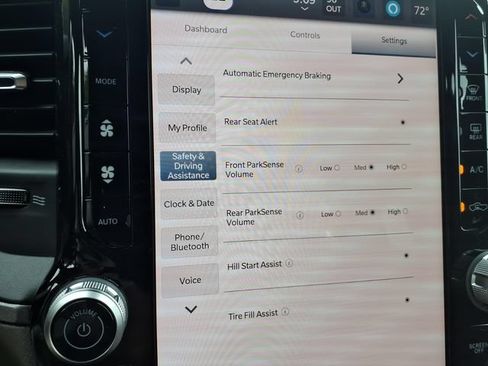 New 2026 RAM 2500 Tradesman AWD/4WD image 8