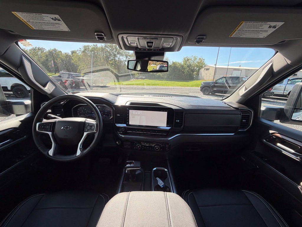 Used 2023 Chevrolet Silverado 1500 RST AWD/4WD image 8