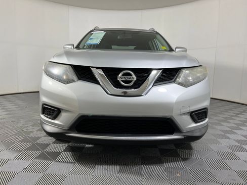 Used 2015 Nissan Rogue SV image 5