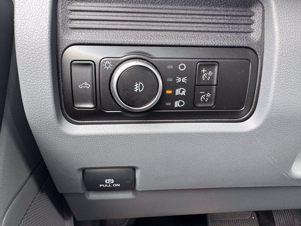 Used 2025 Ford F350 XL w/ XL Driver Assist Package RWD image 27