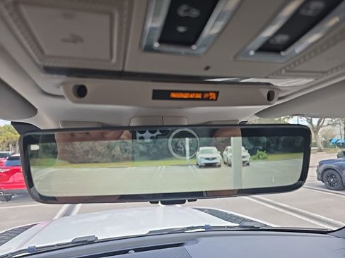 Used 2021 Land Rover Defender 110 X-Dynamic HSE image 41