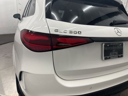New 2026 Mercedes-Benz GLC 300 image 28