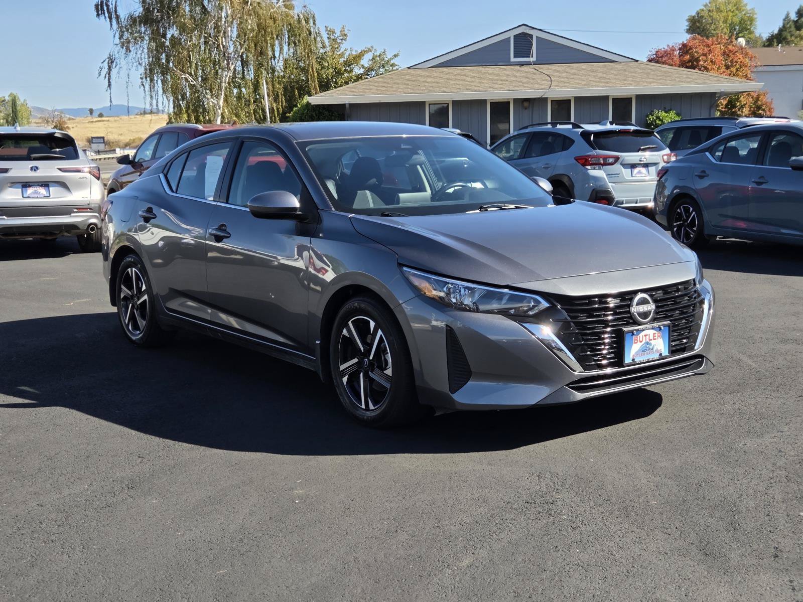 Used 2025 Nissan Sentra SV w/ All-Weather Package FWD image 3
