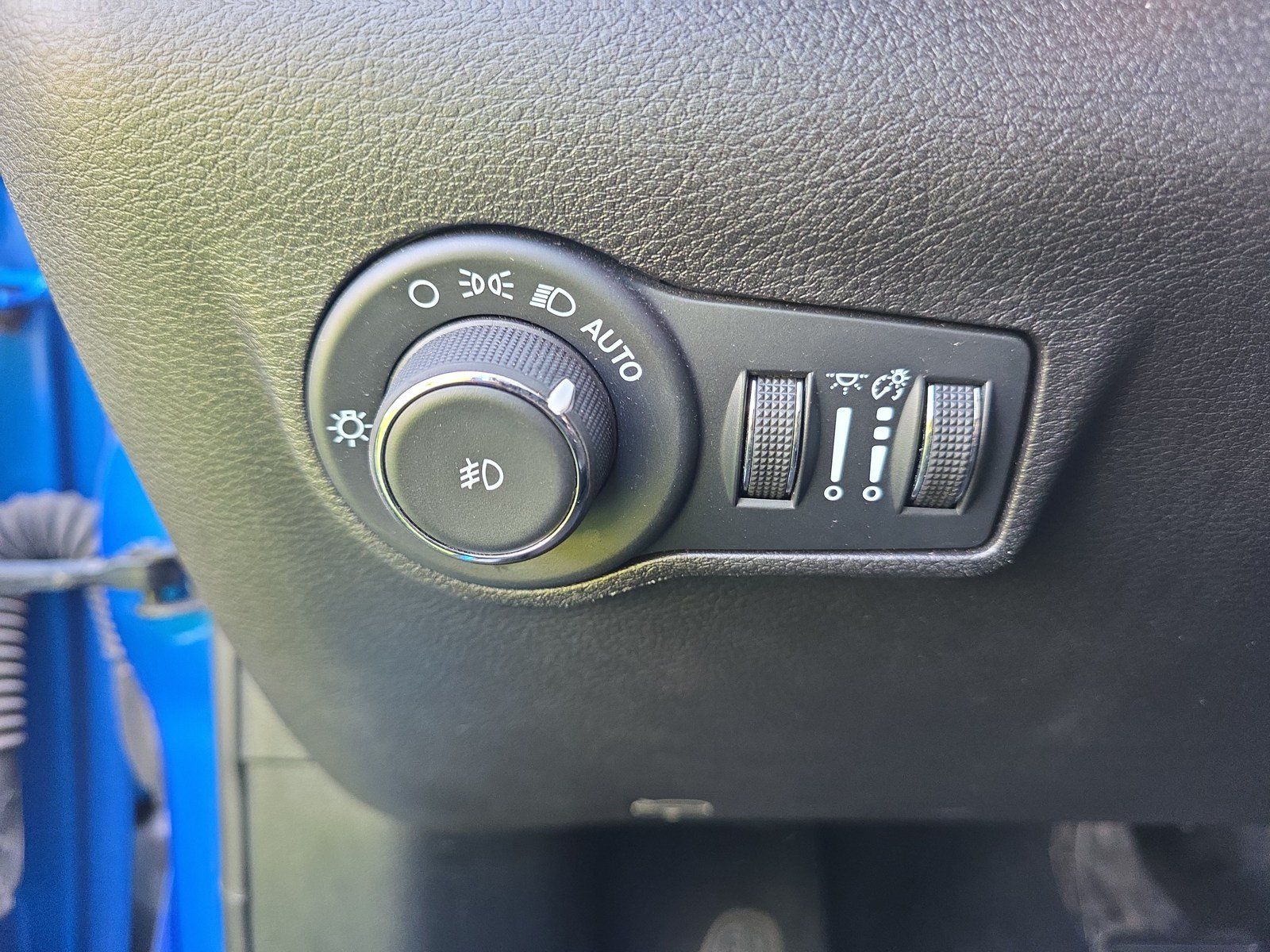 Used 2024 Jeep Compass Latitude AWD/4WD image 24