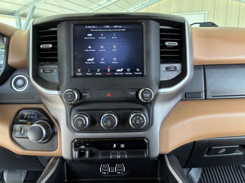 Used 2020 RAM 1500 Big Horn AWD/4WD image 18