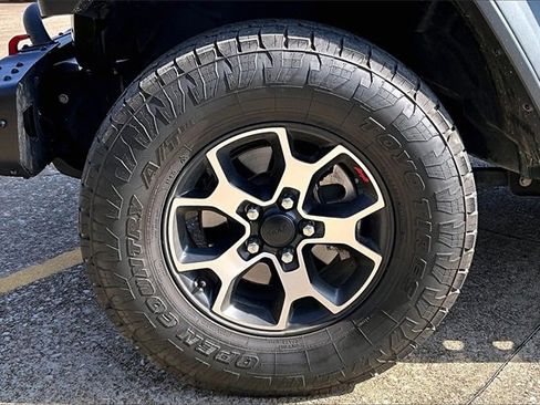 Used 2021 Jeep Wrangler Unlimited Rubicon image 28