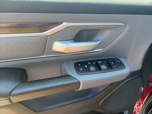 Used 2019 RAM 1500 Big Horn AWD/4WD image 11