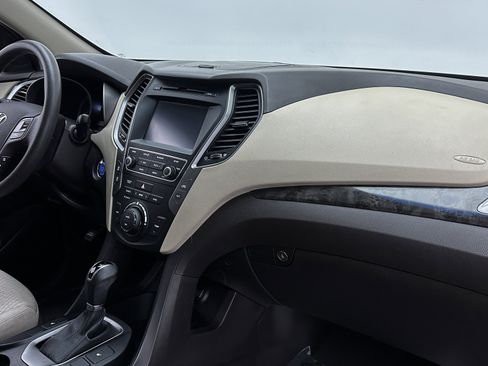 Used 2018 Hyundai Santa Fe Sport w/ 2.4L Value Package 02 image 34