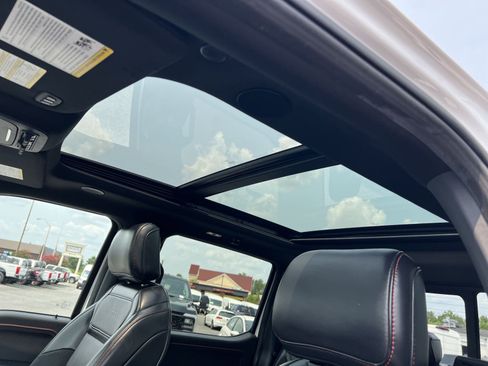 Used 2024 Ford F150 Raptor AWD/4WD image 24