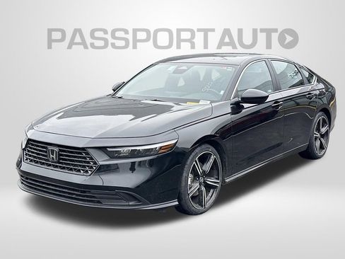 Used 2024 Honda Accord Sport image 1