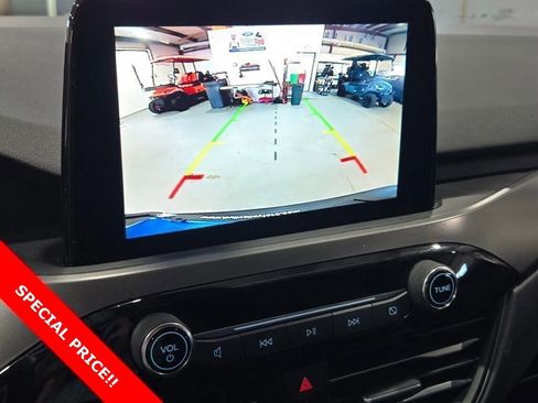 Used 2024 Ford Escape Active w/ Cold Weather Package image 27