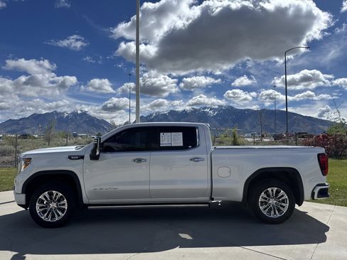 Used 2021 GMC Sierra 1500 Denali w/ Denali Ultimate Package image 2