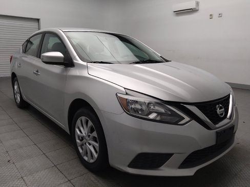 Used 2019 Nissan Sentra SV FWD image 13