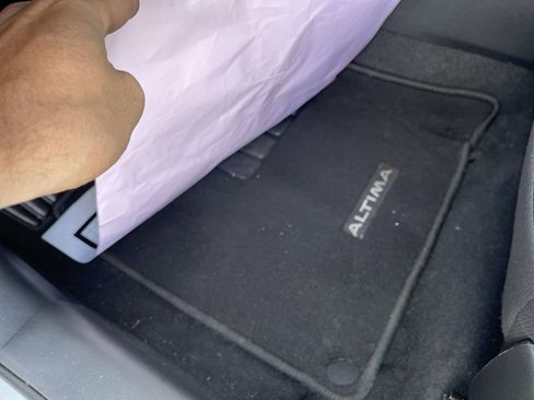 Used 2022 Nissan Altima 2.5 SV image 33