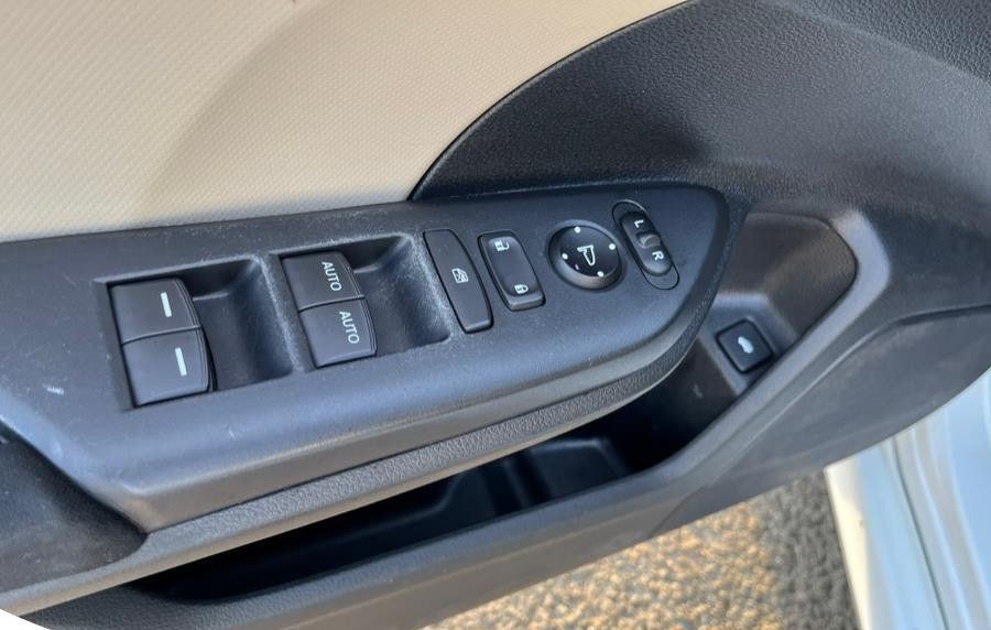 Used 2018 Honda Civic LX image 11