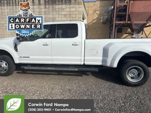 Used 2022 Ford F350 Lariat w/ Lariat Ultimate Package AWD/4WD image 3