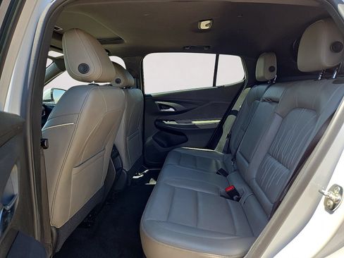 Used 2024 Buick Envista Avenir FWD image 16