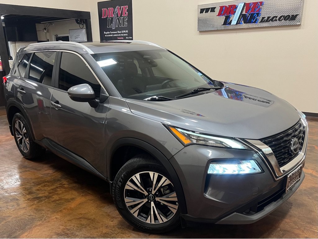 Used 2023 Nissan Rogue SV w/ SV Premium Package AWD/4WD image 3