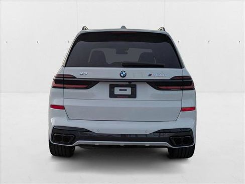 New 2025 BMW X7 M60i image 8