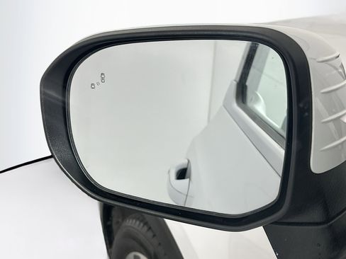 Used 2022 Kia Telluride EX w/ EX Premium Package image 16