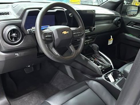 New 2026 Chevrolet Colorado W/T image 9