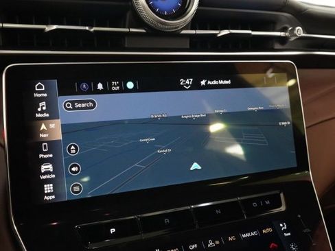 New 2025 Maserati Grecale Modena image 23