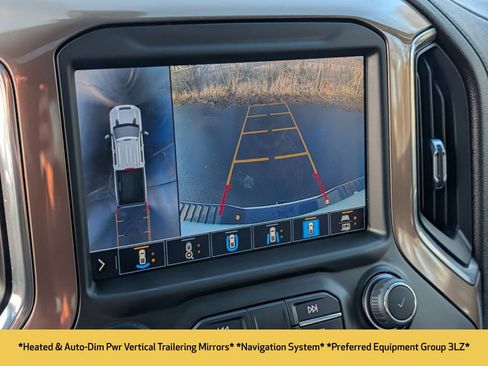 Used 2022 Chevrolet Silverado 2500 High Country w/ Z71 Off-Road Package image 9